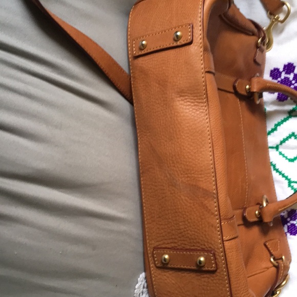 Large Dooney and Bourke Authentic clean - Picture 5 of 7